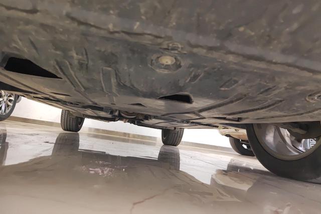 Lynk 01 2020 Белый из Китая, фото 4