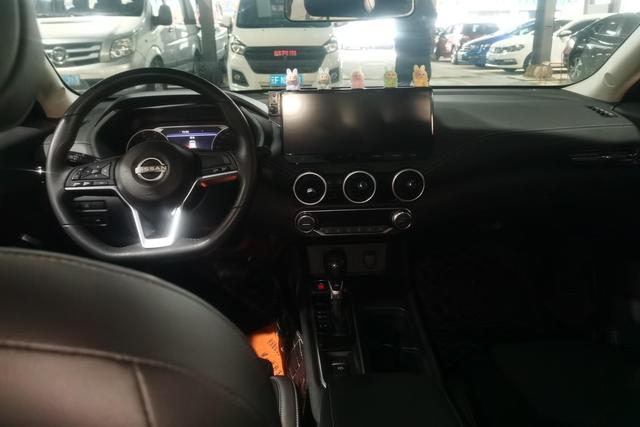 Nissan Sylphy 2023 1.6 L CVT — фото 13