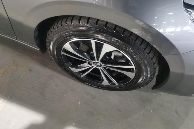 Nissan Sylphy 2023 1.6 L CVT — фото 5