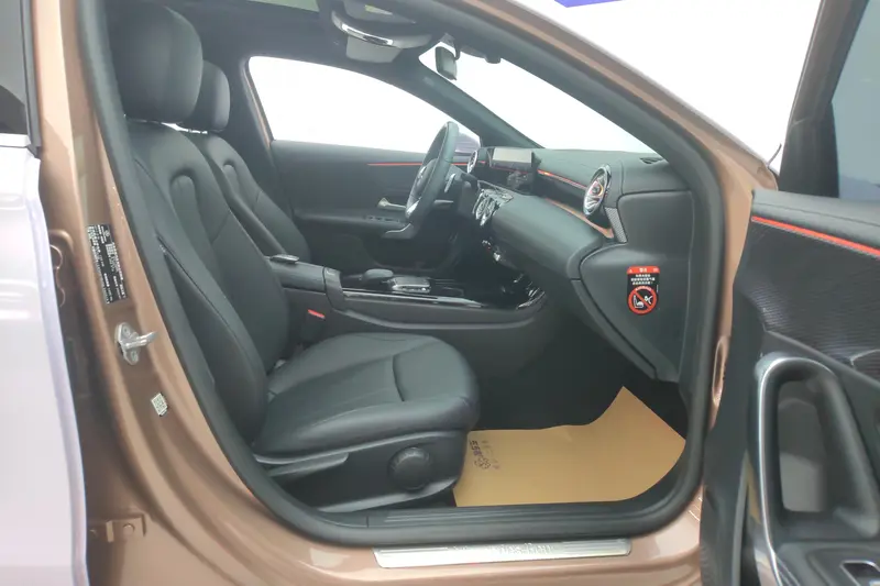 Mercedes-Benz A-Class A 200 L — фото 11