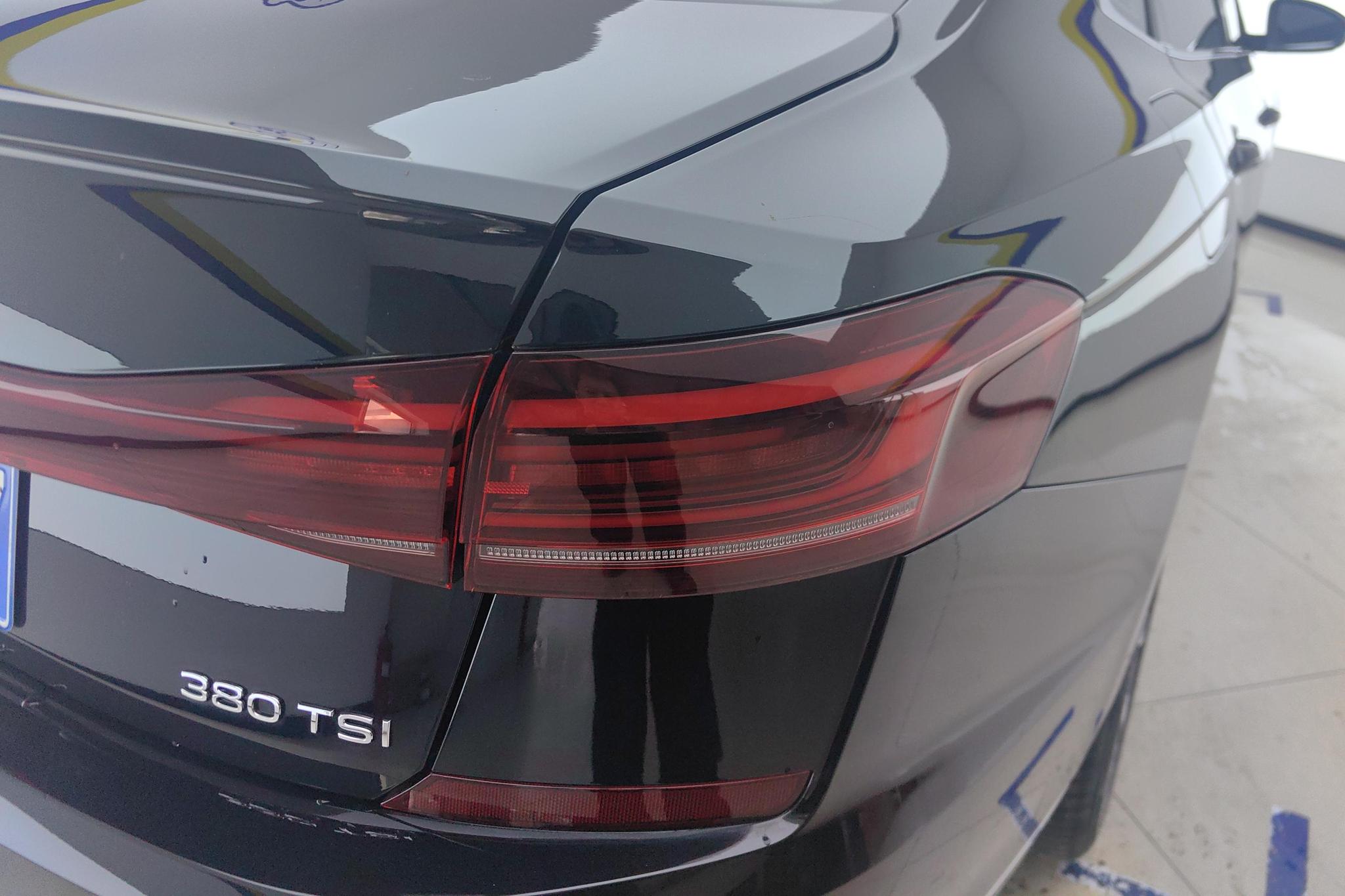 Volkswagen Passat 2024 380TSI Elite
