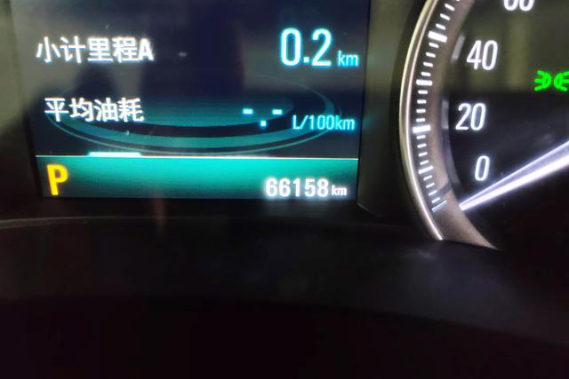 Buick GL6 2020 Темно-серый из Китая