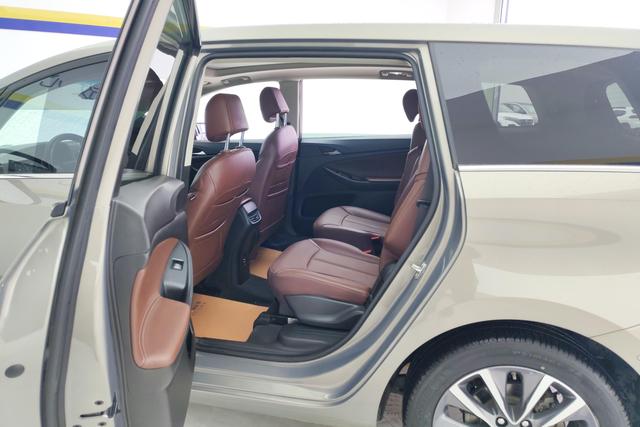 Buick GL6 2020 Темно-серый из Китая, фото 5