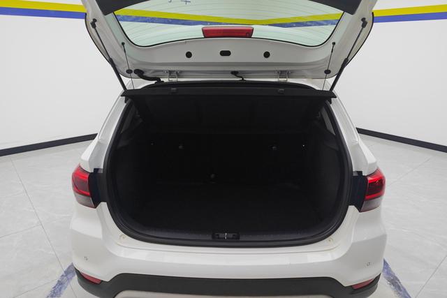 Kia KX CROSS id 3840861 из Китая 17