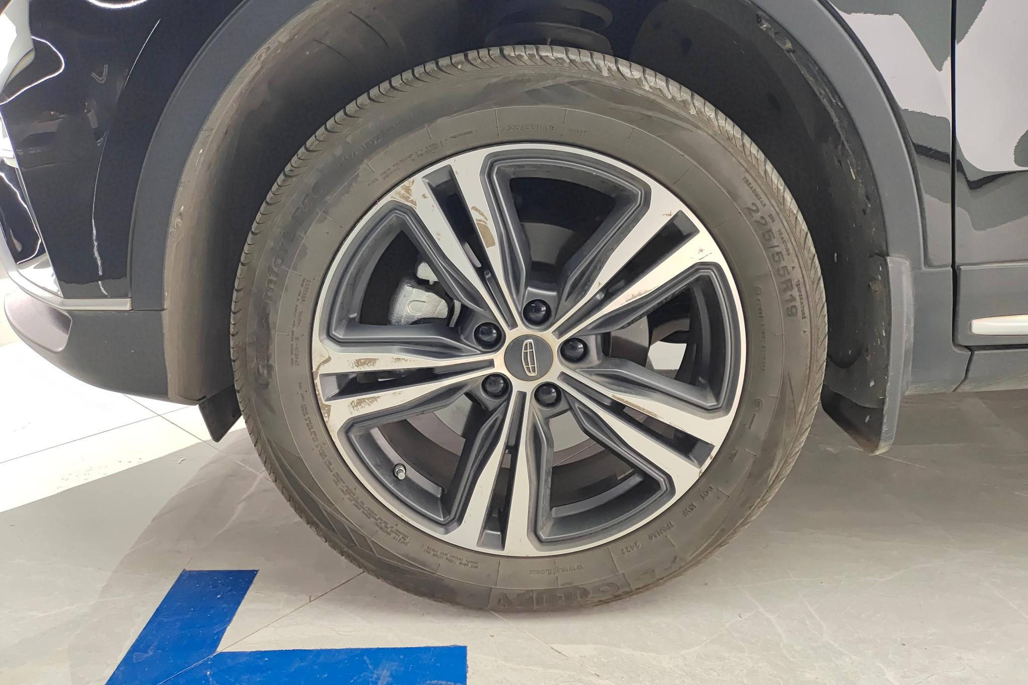 Geely Boyue 2022 1.8TD DCT