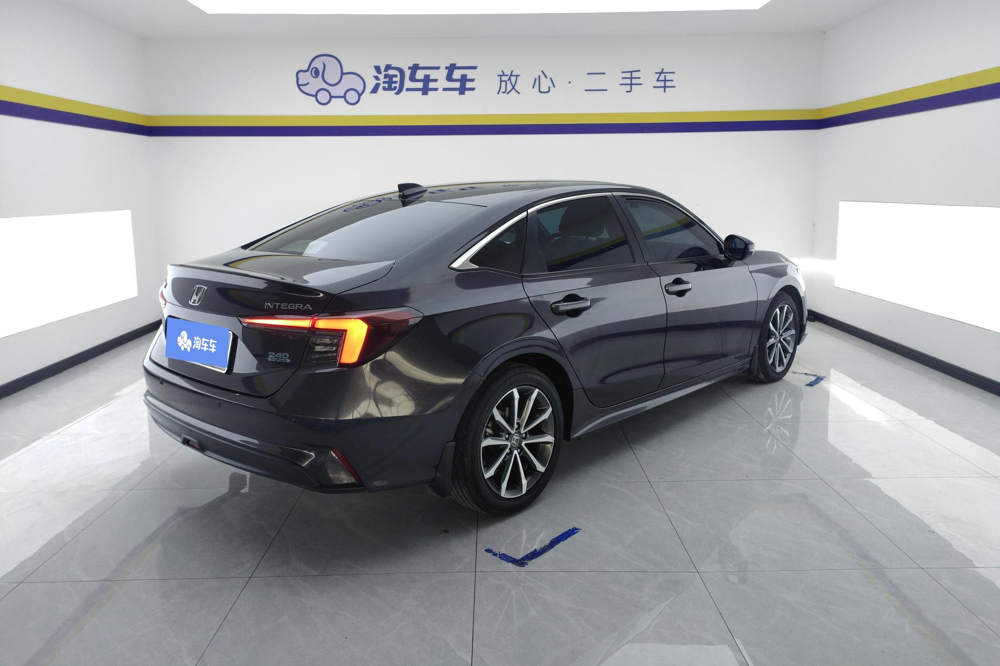 Honda Integra 2023 240TURBO CVT Smart