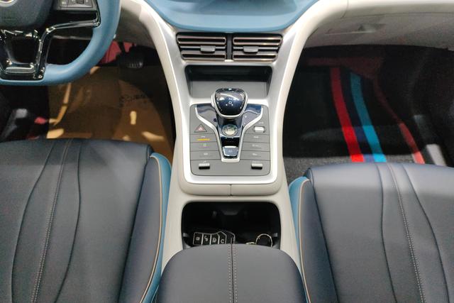 BYD Song Pro — фото 14