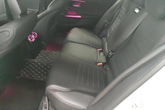 Mercedes-Benz Class C 2025 Белый из Китая, фото 2