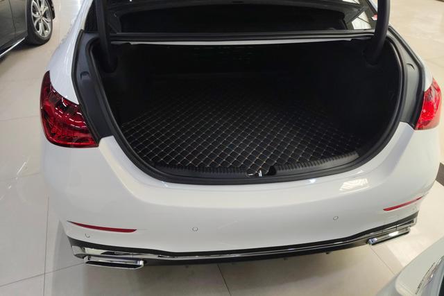 Mercedes-Benz Class C id 3791734 из Китая 8