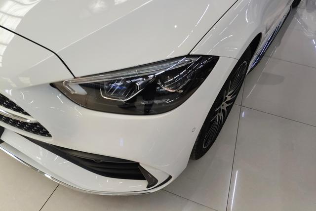 Mercedes-Benz Class C id 3791734 из Китая 10