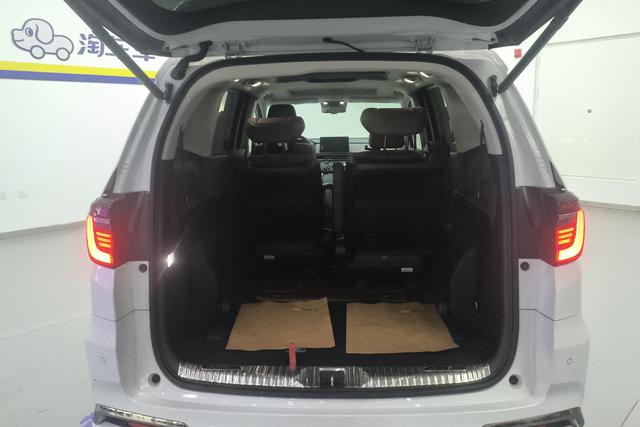 Honda Odyssey 2024 2.0 L e:HEV · — фото 17