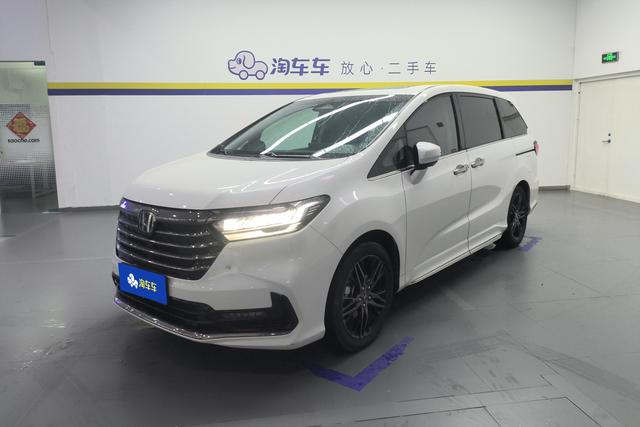 Honda Odyssey 2024 2.0 L e:HEV ·