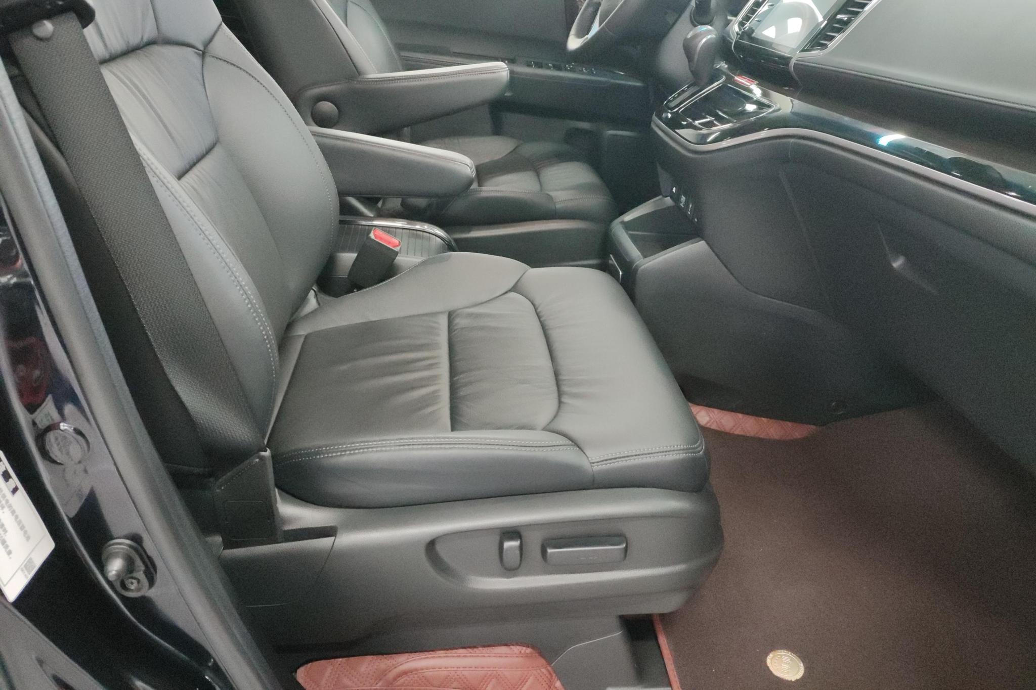 Honda Odyssey 2019 2.0L Premium