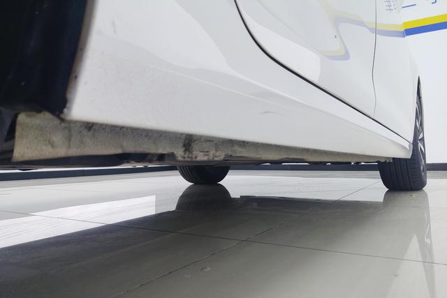 Citroen C4 2018 230 THP ATLuxury — фото 8