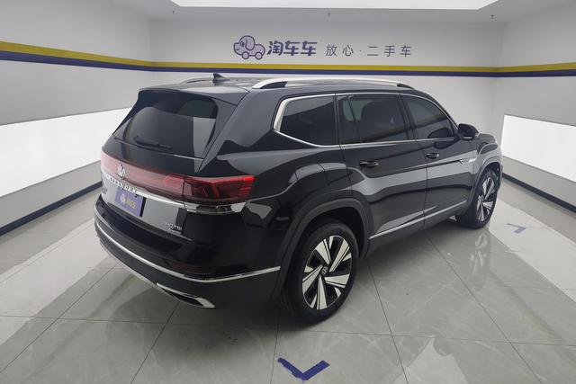 Volkswagen Teramont 2023 380 TSI 4 WD — фото 3