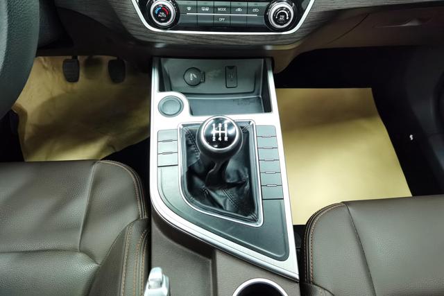 Dongfeng popular Jingyi X5 2018 Белый из Китая