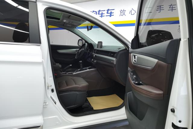 Dongfeng popular Jingyi X5 id 3804086 из Китая 7