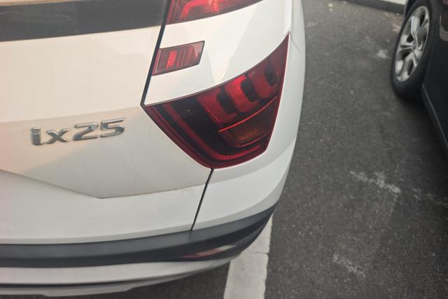 Hyundai ix25 2020 1.5 L CVTPremium — фото 10
