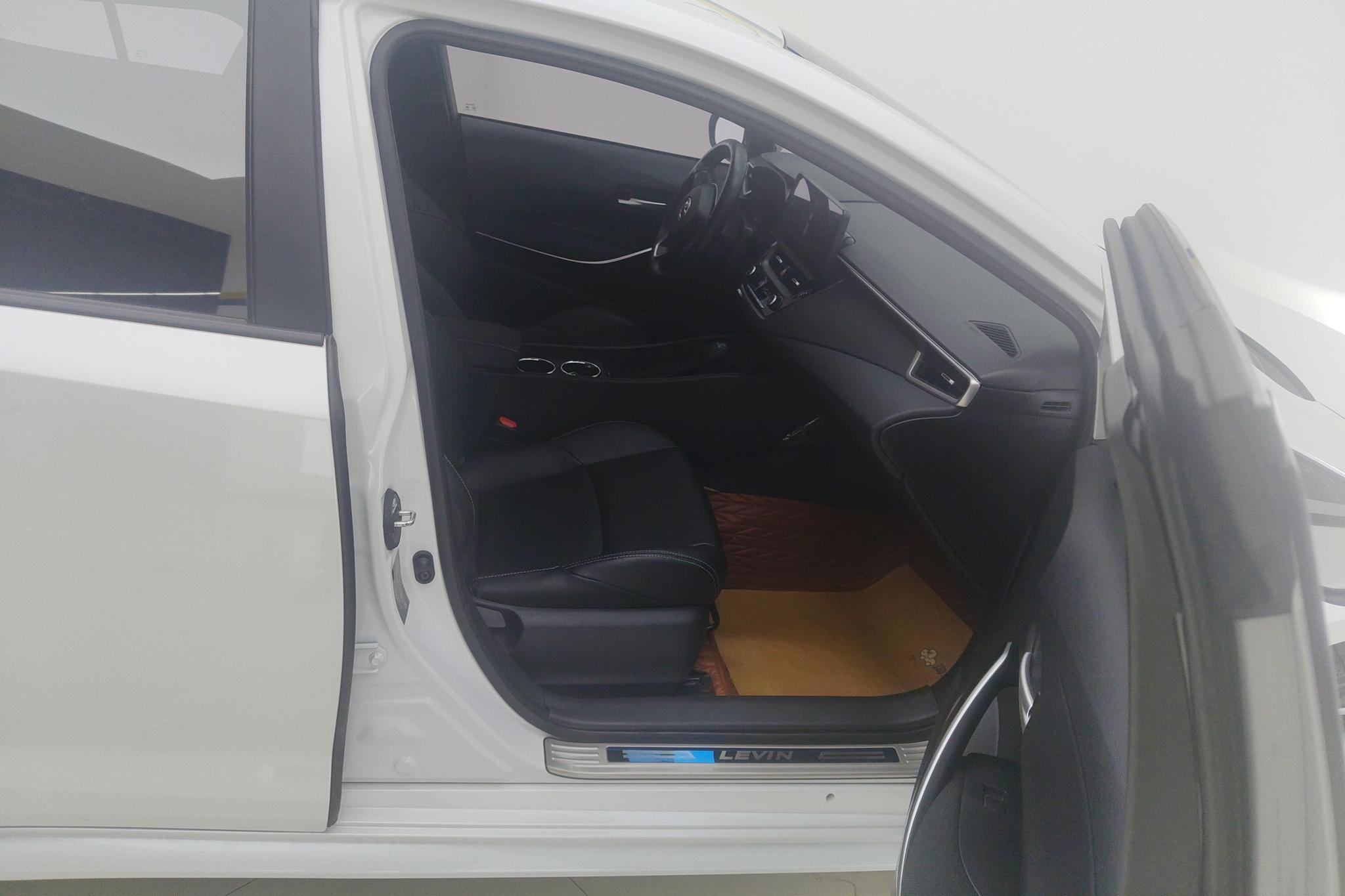 Toyota Corolla Levin 2022 1.8H E-CVT Luxury