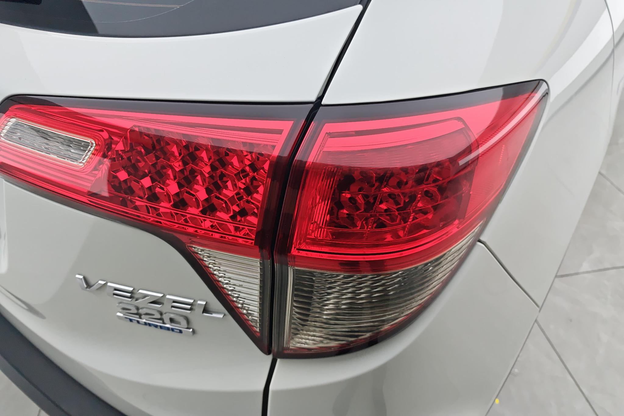Honda Vezel 2020 220 TURBO CVT Elite