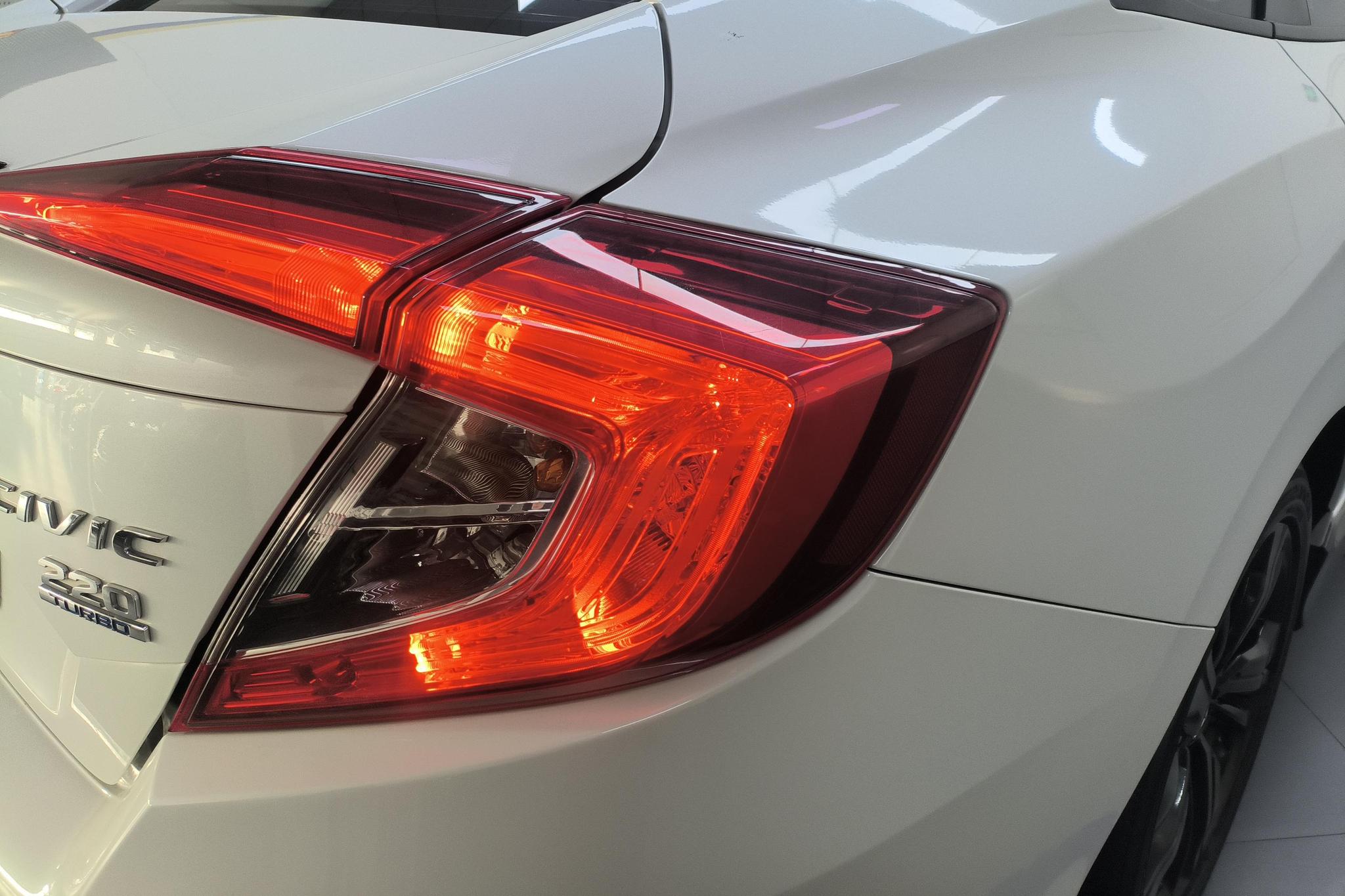 Honda Civic 2019 220TURBO CVT VI