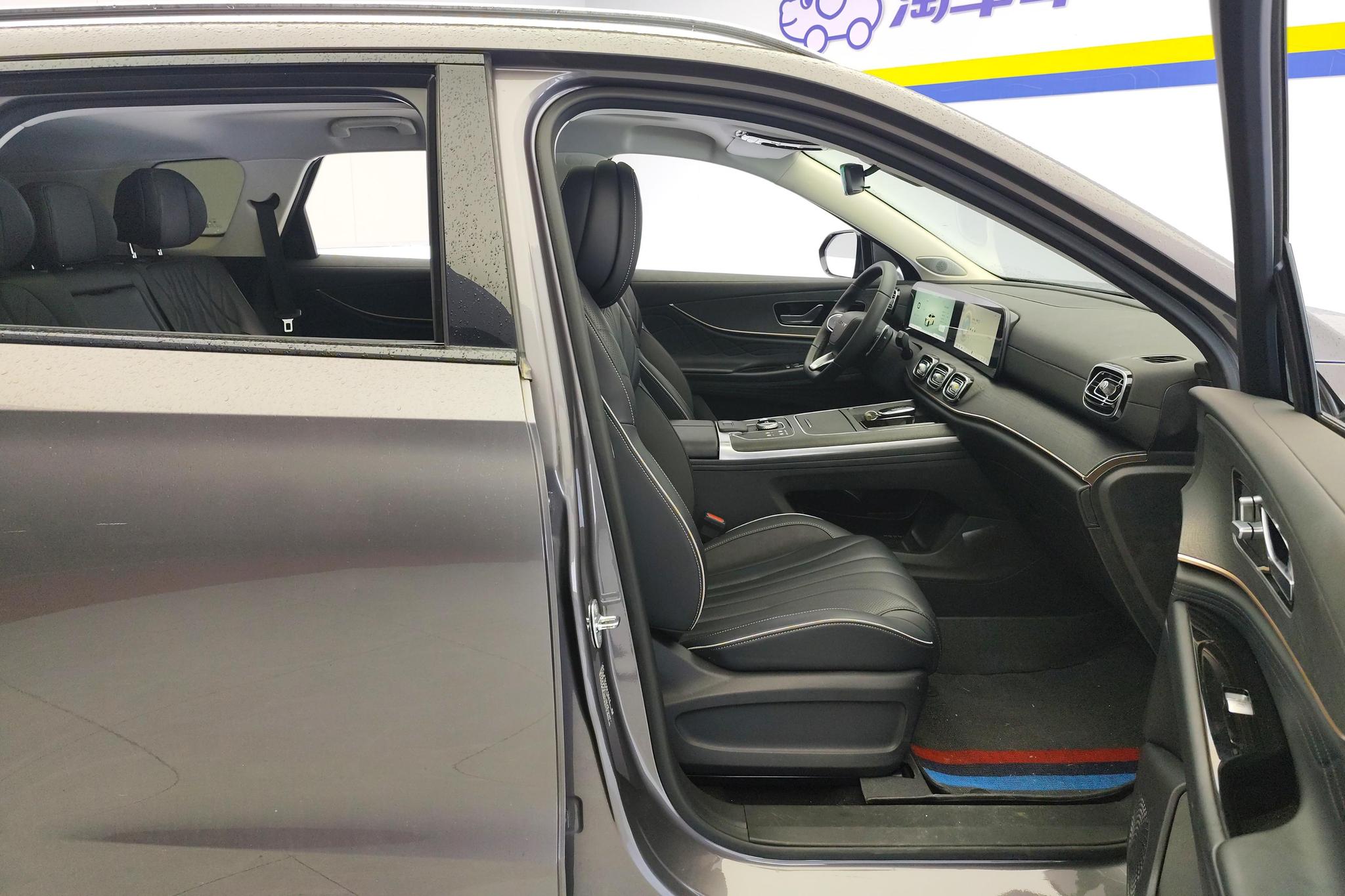 Chery Tiggo 9 9 2023 2.0T DCT Luxury 5 мест