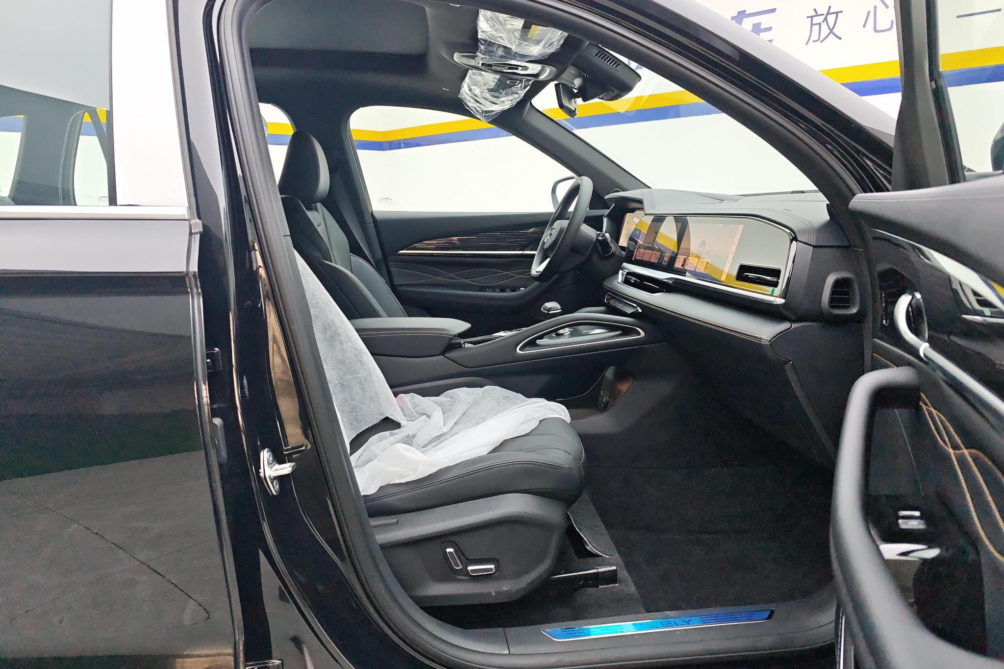 Geely Monjaro L 2024 2.0TD DCT EVO