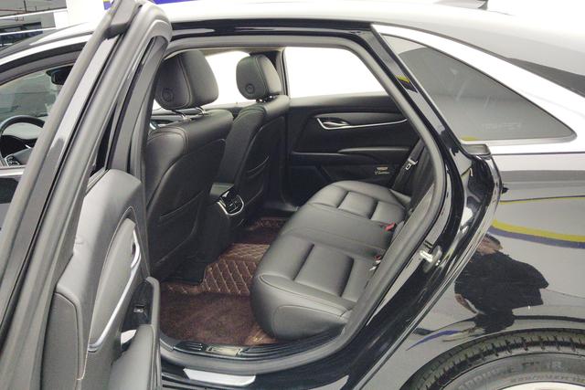 Cadillac XTS id 3837369 из Китая 16