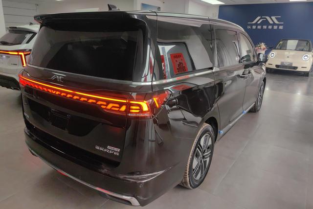 JAC RF8 PHEV 2024 1.5 T 150 KM Flagship — фото 3