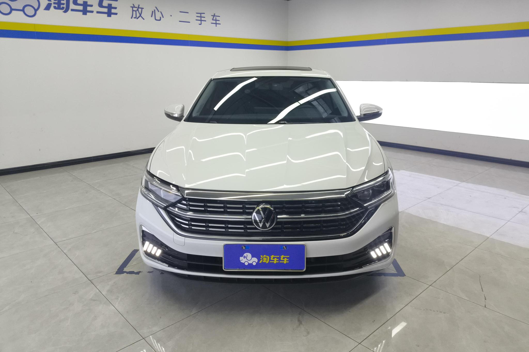 Volkswagen Sagitar 2024 200TSI DSG