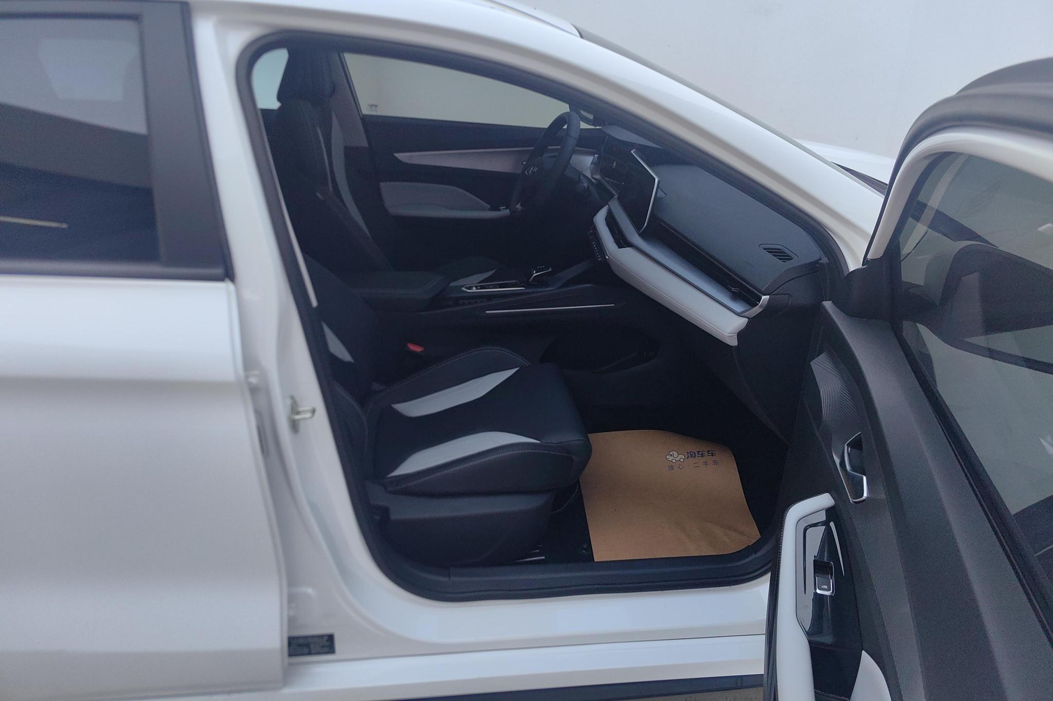 Geely Binrui 2024 COOL 1.5T DCT Champion