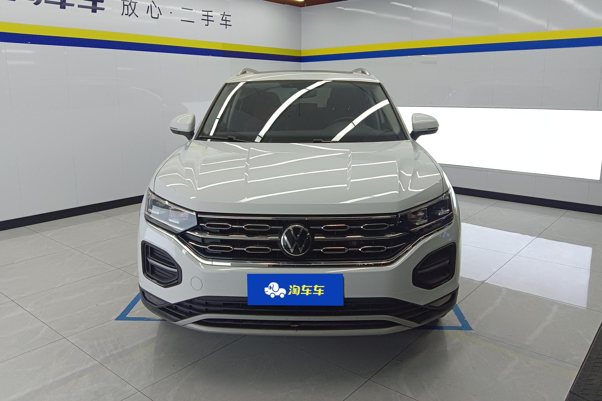 Volkswagen Tayron 2021 330TSI 3