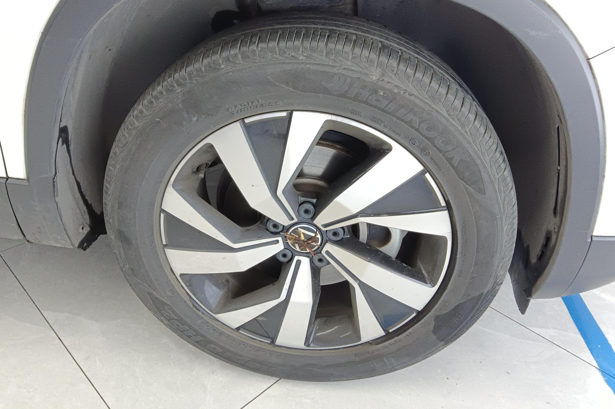 Volkswagen Tayron 2021 330TSI 3