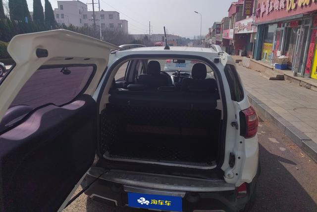 BYD Yuan 2016 1.5 L MTPremium — фото 17
