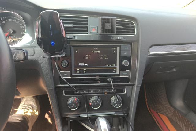 Volkswagen Golf 2018 230 TSI ATLuxury — фото 12