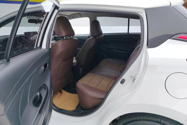Toyota YARiS L 2020 — фото 16