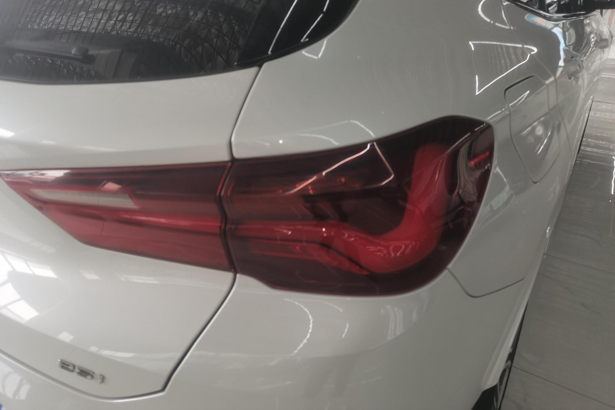 BMW X2 2021 sDrive25i