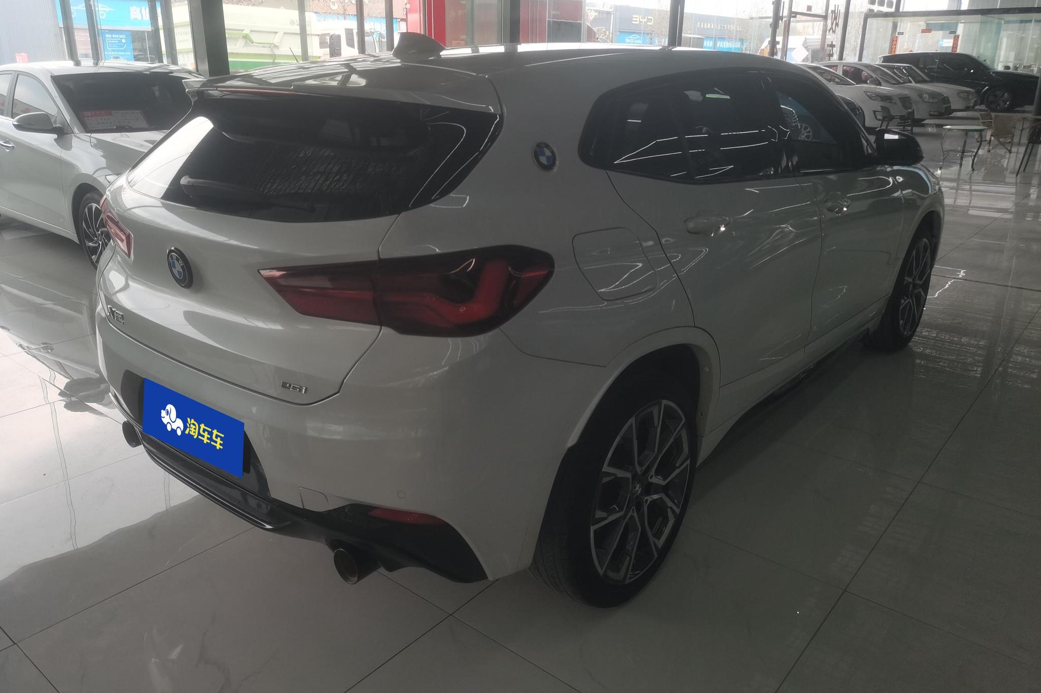 BMW X2 2021 sDrive25i