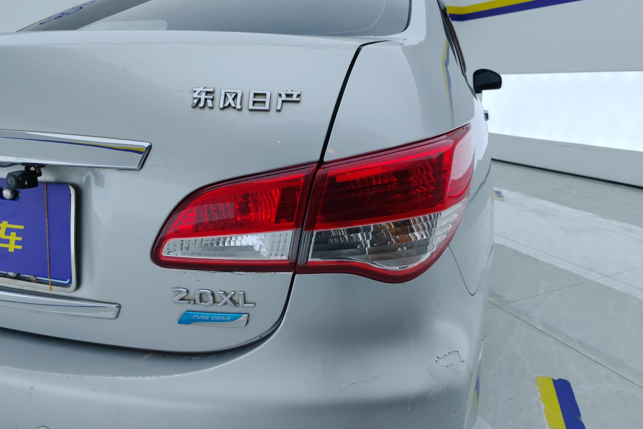 Nissan Sylphy 2012 1.6XE MT Comfort