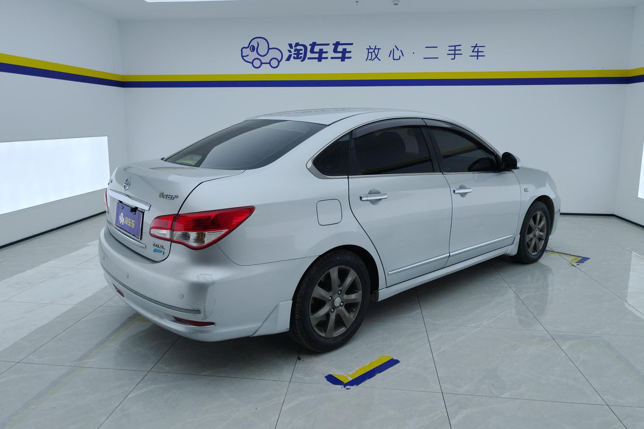 Nissan Sylphy 2012 1.6XE MT Comfort