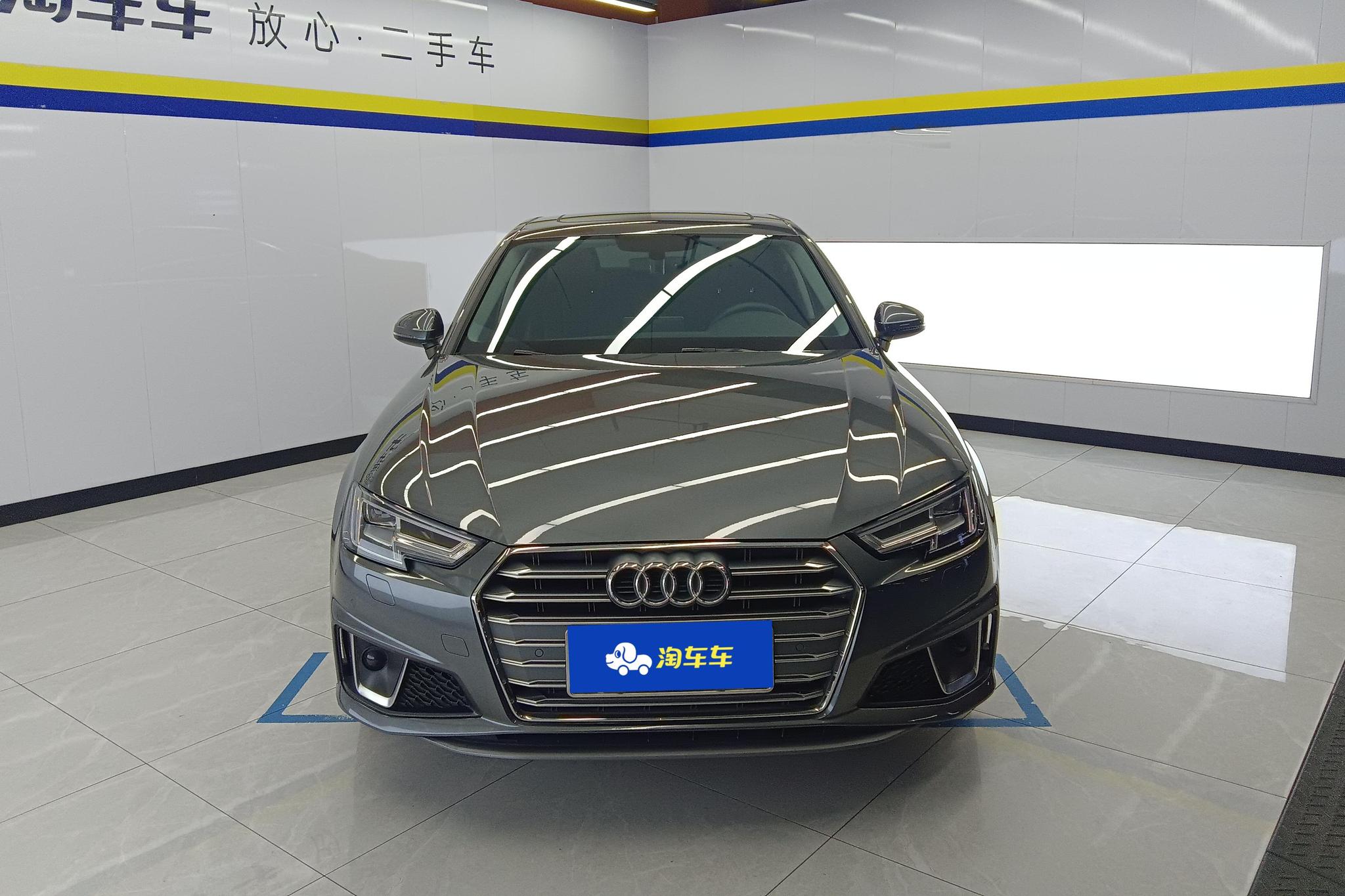 Audi A4L 2019 40 TFSI Fashion VI