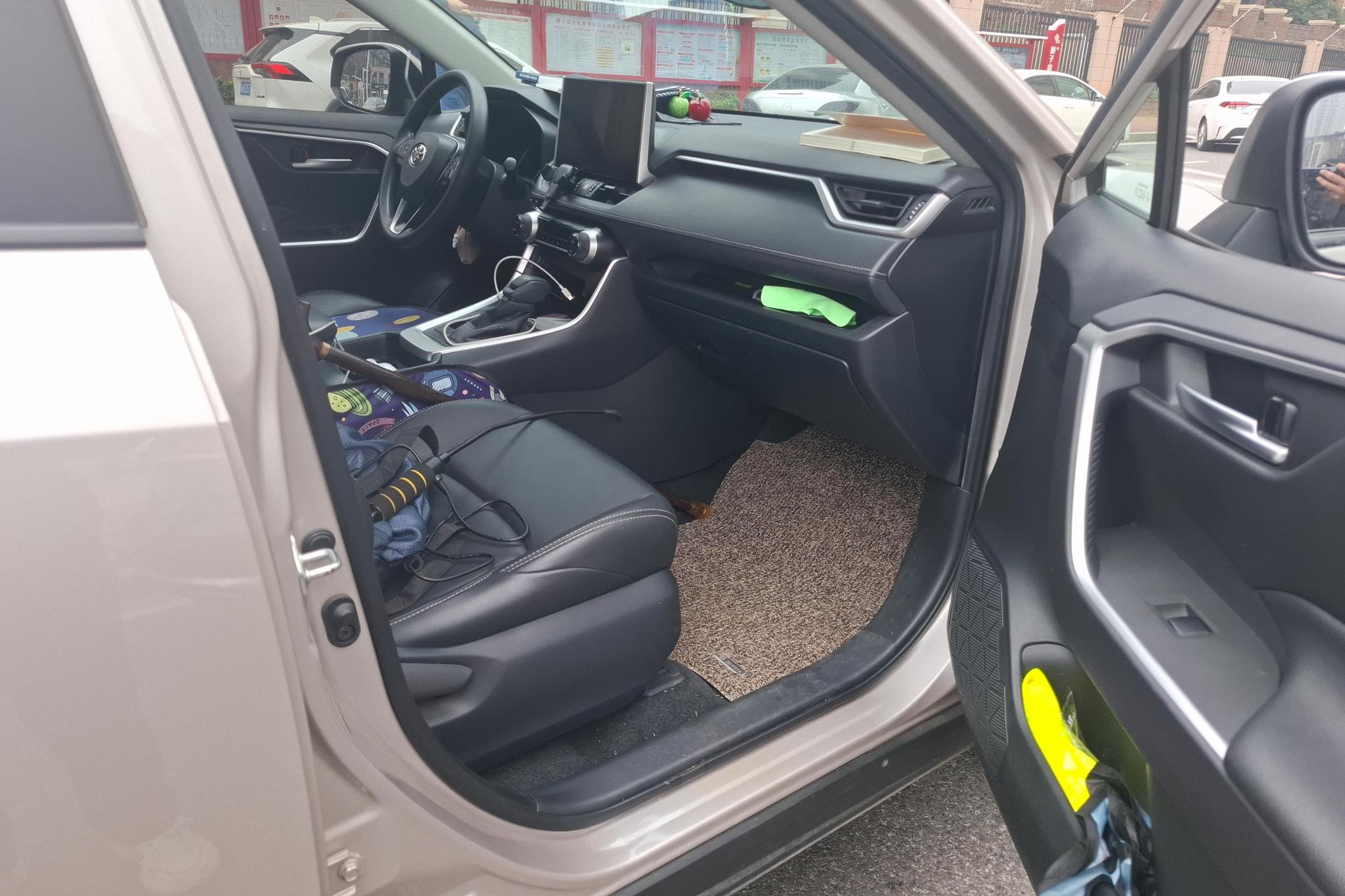 Toyota Wildlander 2020 2.5L Luxury