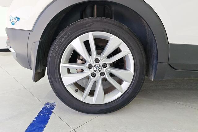 Volkswagen Tacqua 2019 280 TSI DSG — фото 10