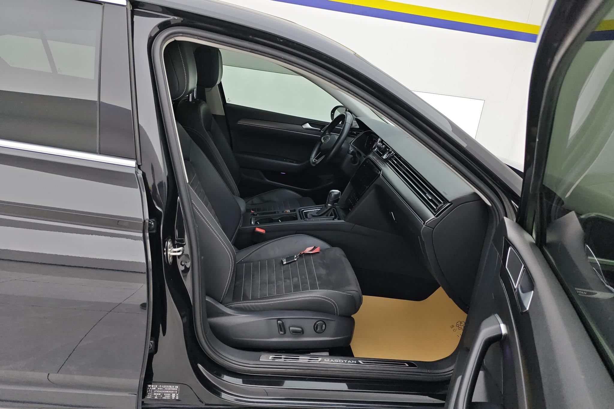 Volkswagen Magotan 2020 330TSI DSG Luxury