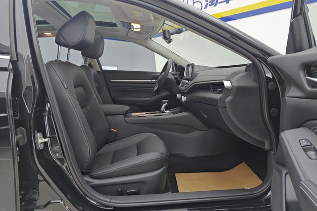 Nissan Teana 2020 2.0 L XL — фото 15