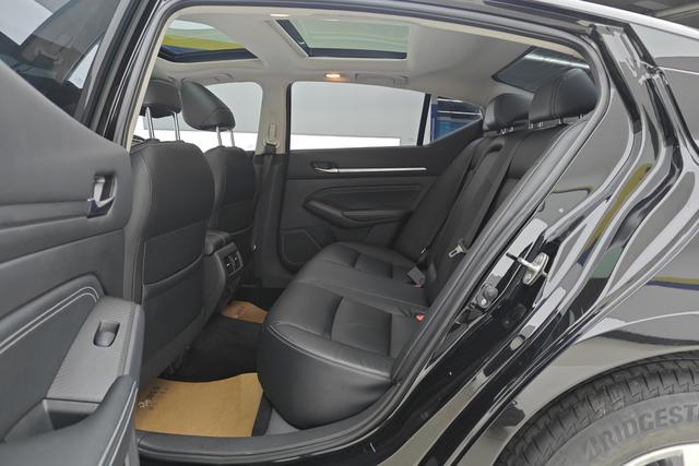 Nissan Teana 2020 2.0 L XL — фото 16