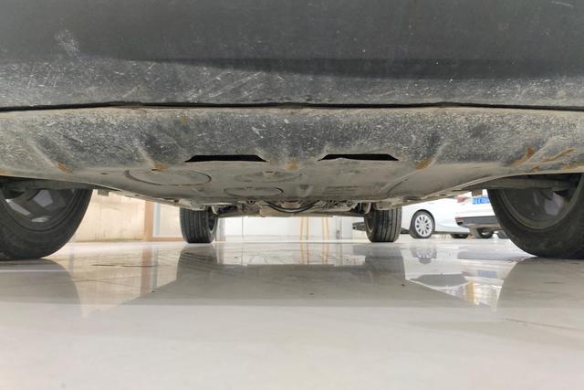 Geely Automobile Geely ICON id 3840990 из Китая 16