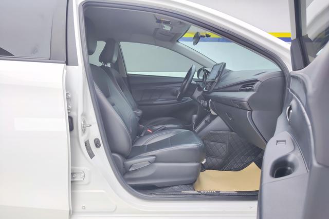 Toyota Vios 2022 1.5 L CVT 20 — фото 15