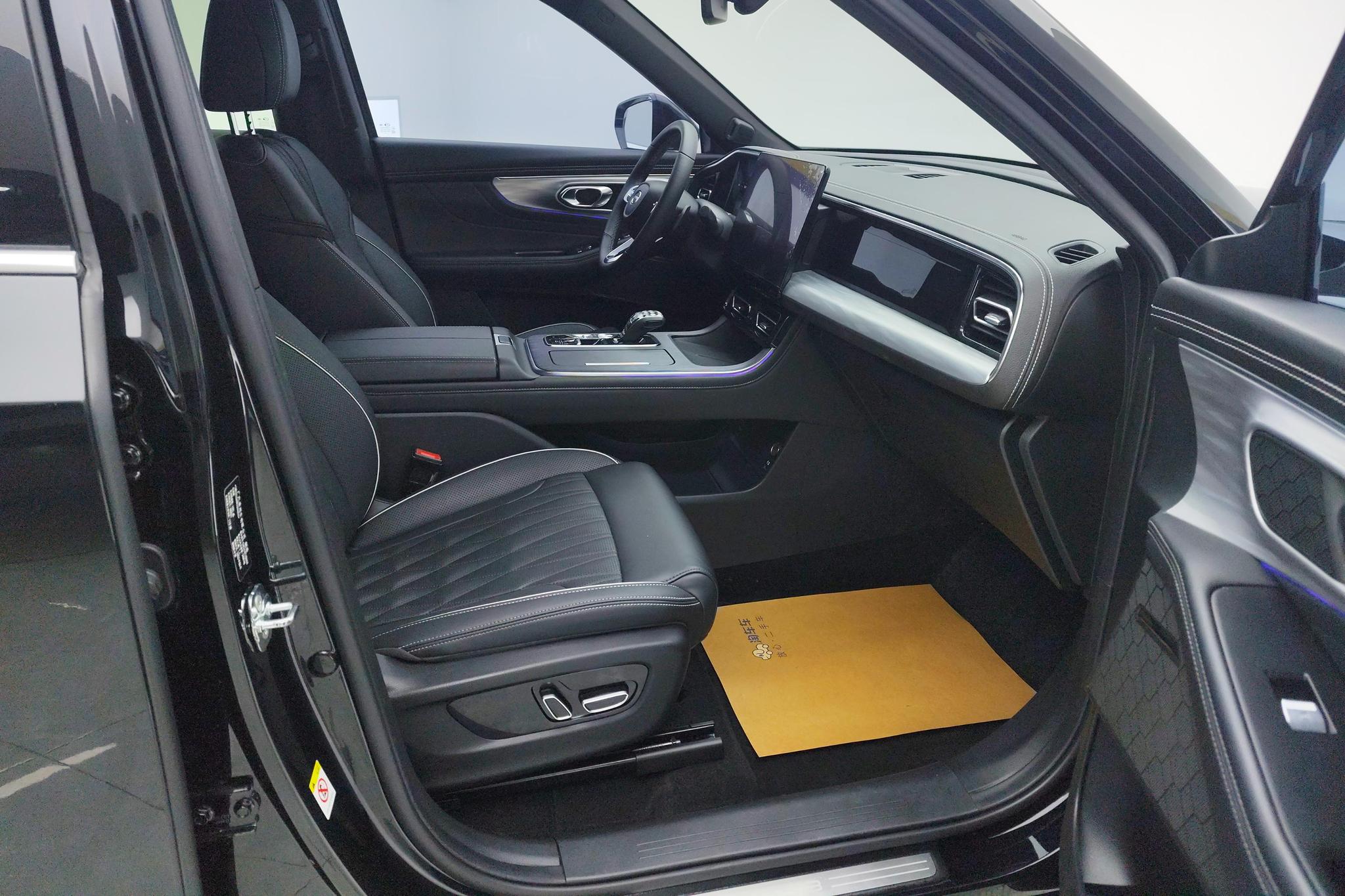 GAC GS8 2022 2.0TGDI Luxury Smart Connect 7 мест