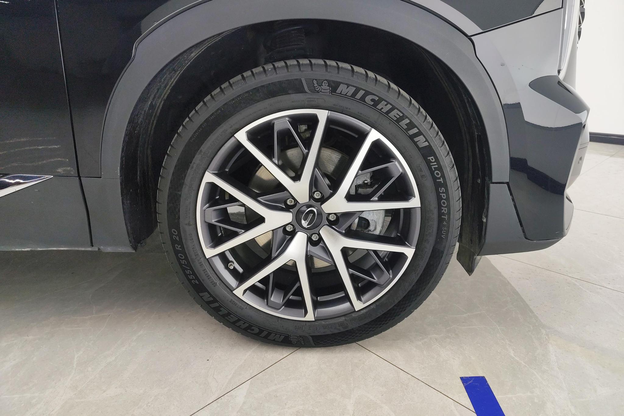GAC GS8 2022 2.0TGDI Luxury Smart Connect 7 мест